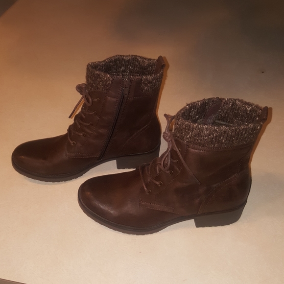 BareTraps Shoes - Bare Traps Onnabeth Boots